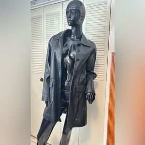 Newport News Women’s Black Leather Trench Coat‎ size M